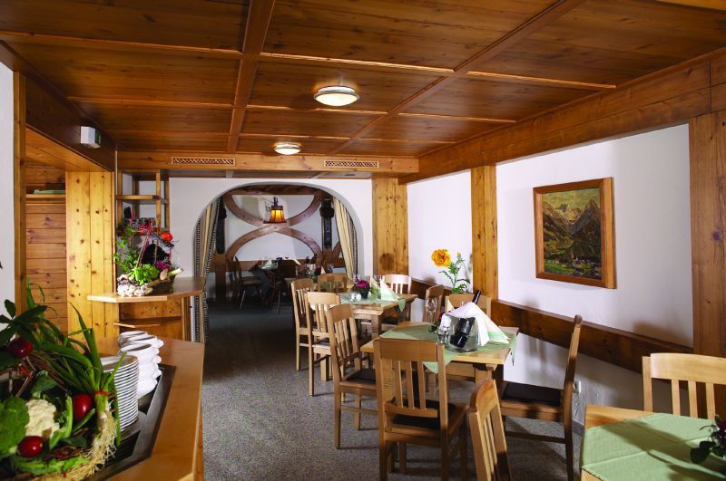 Hotel Und Apartements Im Forellenbach Fischen im Allgaeu Restauracja zdjęcie